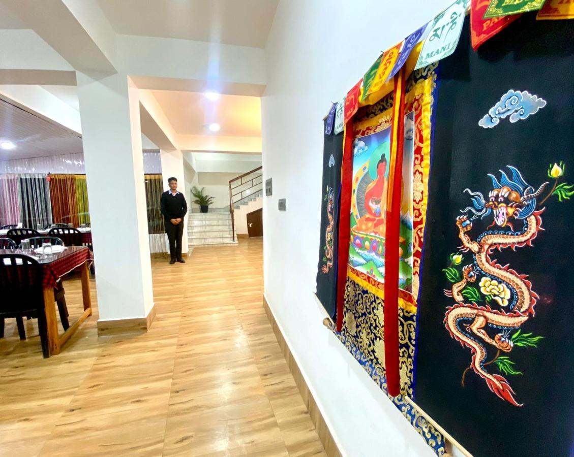 Daksha Pelling Nest Hotel ภายนอก รูปภาพ
